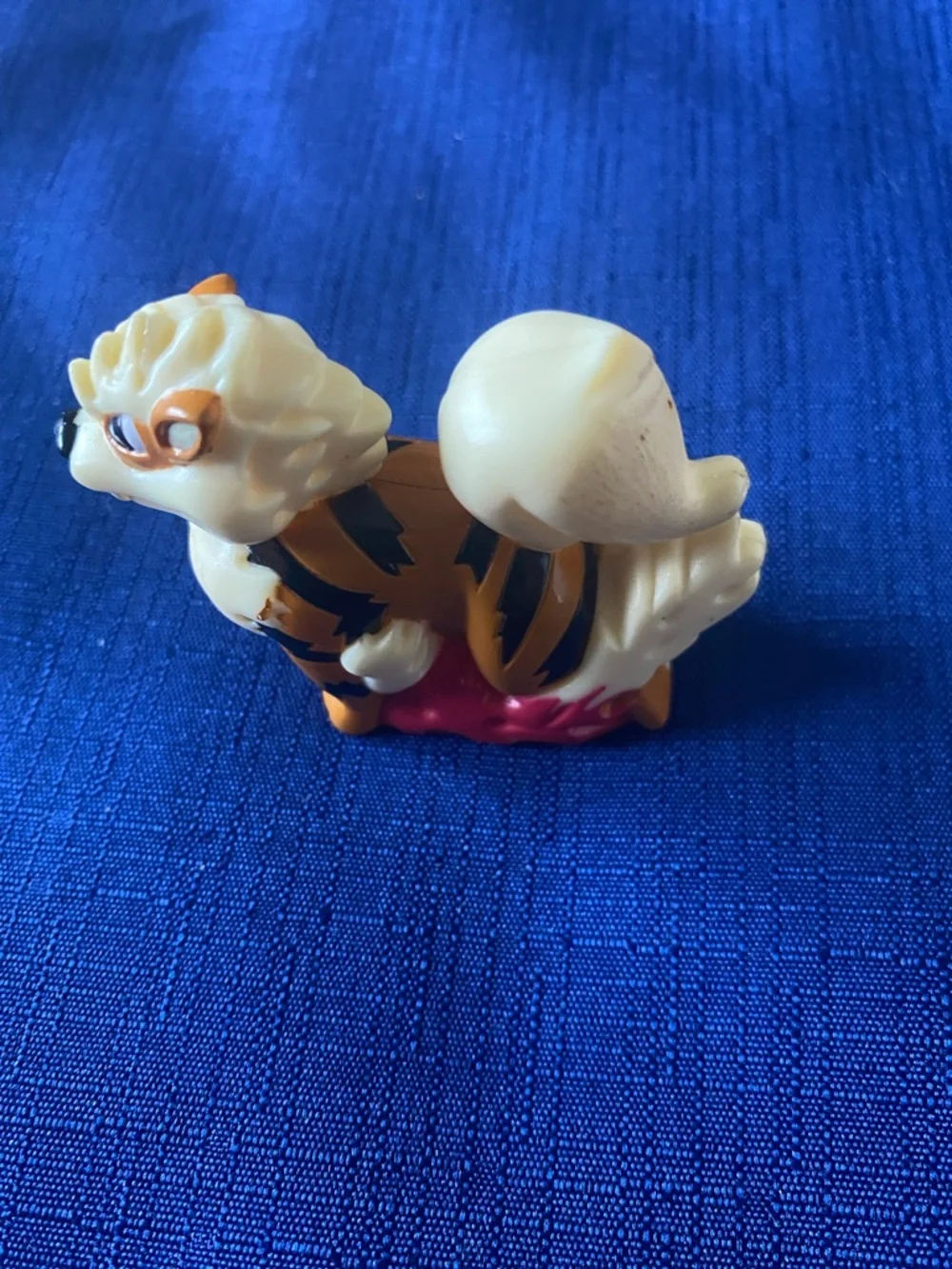 Vintage Pokemon Arcanine Nintendo Burger King Kids Meal Toy 1999